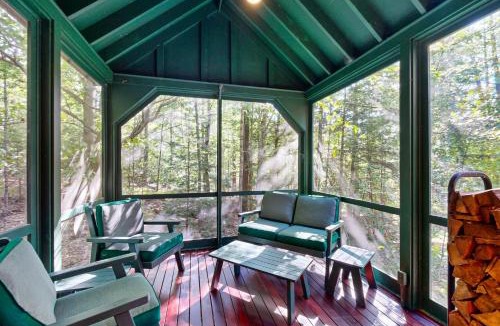Center Harbor House | Dog Cove Cottage