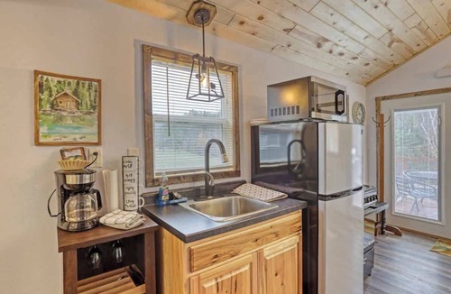 Keystone Cabin | Donna's Creekside Retreat
