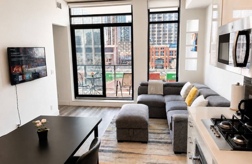 Beltline Condo | Downtown Calgary Haven - Steps to Stampede