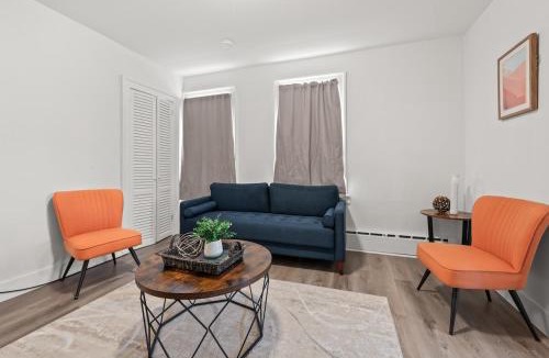 Hartford Apartment | Downtown Hartford 2BR Family Pet Friendly