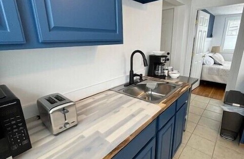 Meredith Condo | Downtown Meredith Hideaway! Lake Winnipesaukee and Lake Waukewan!