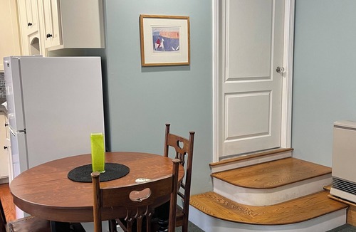Auburn Apartment | Downtown studio/open concept with king bed. Pets welcome