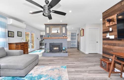 Regional District of Nanaimo House | Dragonfly Cottage
