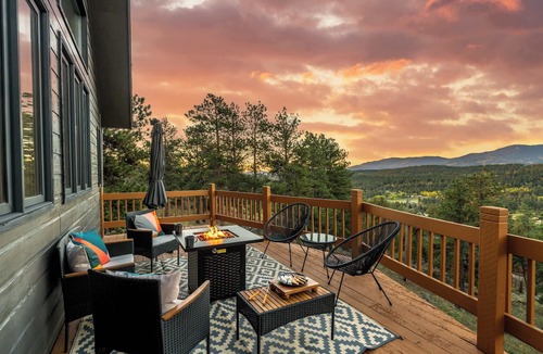 Bailey House | Dreamscape | Private Theater, Hot Tub & Geo Dome