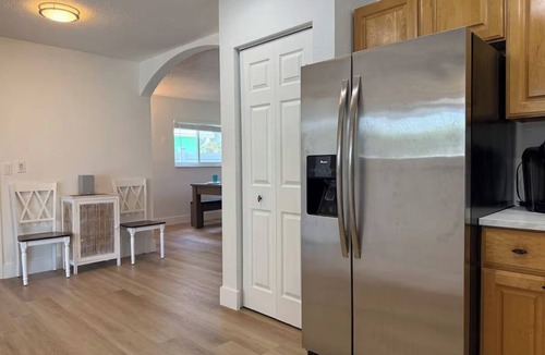 Eastview Manor House | Drops of Jupiter - Pool Home Sleeps 16