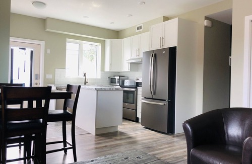 Whitehorse Condo | DT Whitehorse Deluxe 2 Bedroom Condo