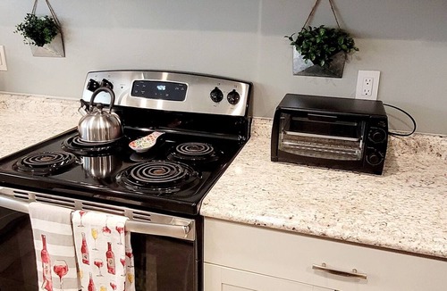 Riviera Beach Apartment | East by Singer and Peanut Island Beaches ~ Traveler's Paradise