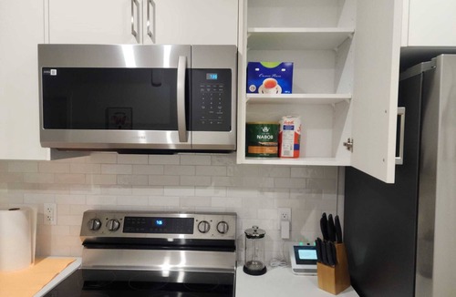 West Edmonton House | Edmonton 3BR House | 2.5 Bath | Modern Comfort