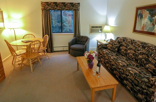 West Bridgewater House | Efficiency with Sleeper Sofa only 214