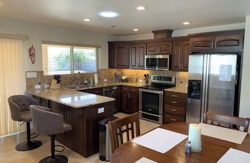 Rio Rancho House | El Nido del Sol Great Location 4 bdrms close to Intel Rust Medical Balloon Park
