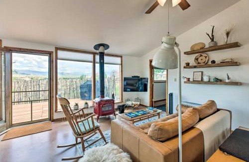 Taos House | El Prado Duplex w/Deck + Grill - 4 Mi to Town!