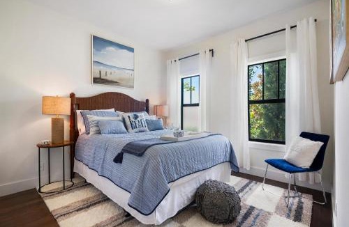 Old Northwood Historic District House | Elegant 4BR Home Guest House Private Yard