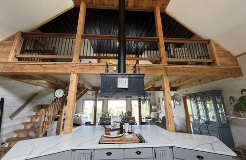 Sanbornton Ski Chalet | Elegant Chalet Mountain Views