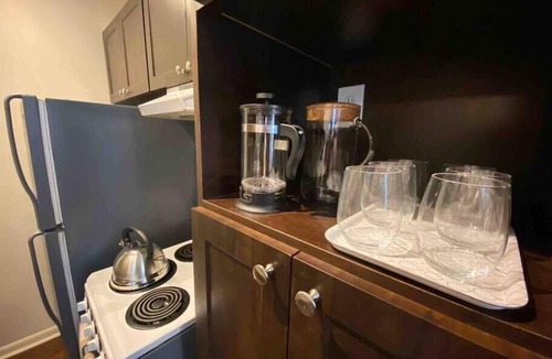 Little Haiti Apartment | Elegant Design Studio Free Parking & Wi-Fi great for long stays.