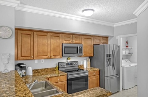 Wellington Condo | Elegant Escape in Wellington's sought-after St Andrews at Polo Club