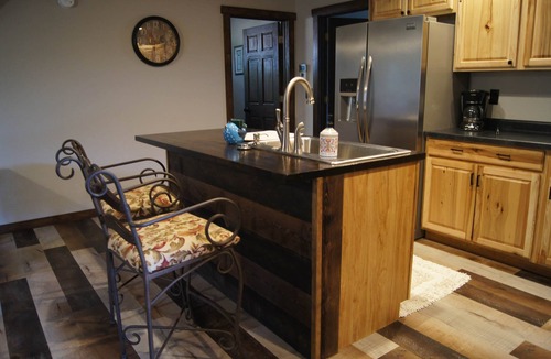 Custer Ski Chalet | Elk Haven Vacation Cabins, Custer SD, The Blue Bird's Nest