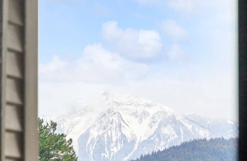 Harrison Hot Springs Apartment | Embrace Serenity Luxe 2BR, Sky-high Deck