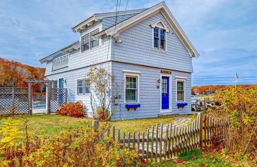 East Boothbay House | Enchanting Oceanfront Cottage with Breathtaking Views and Modern Comforts