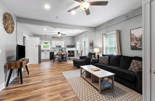 Intervale House | Entire Boutique Inn, Riverfront, 7 private suites
