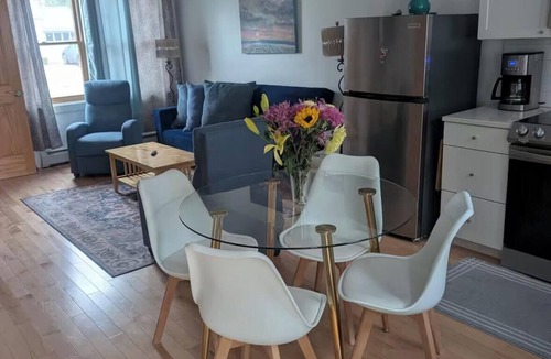 New North End House | Entire House. 2+ bed, 2 bath near Lake & bikeway