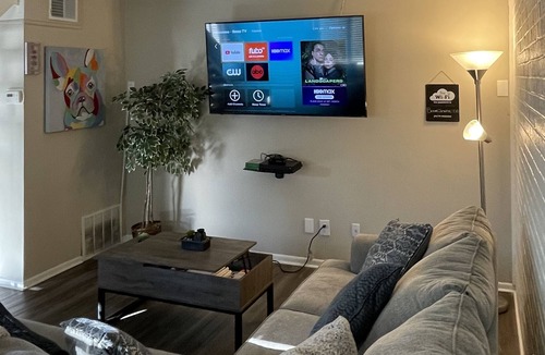 Mayfield Heights Condo | Entire lovely 2 bedroom loft with indoor fireplace