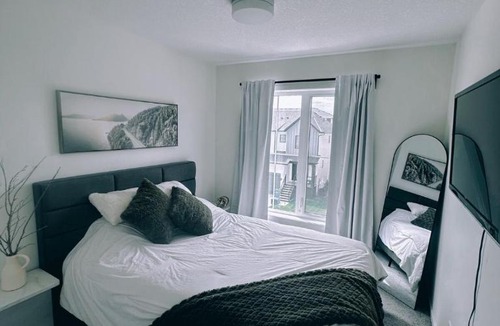 Airdrie House | Entire townhouse with garage