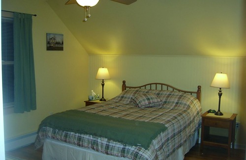Mount Tabor House | Excellent location Southern Vt.
