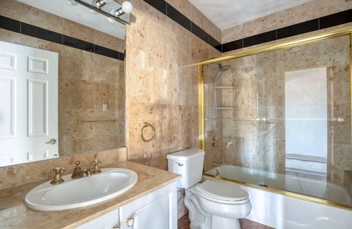 Somerville Apartment | Excellent Somerville 3BR w/W/D, near Union Square T Stop, by Blueground
