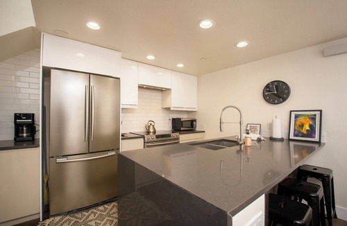 Winter Park Condo | Exceptional 3 bedroom sleeps 10 on Main St in downtown