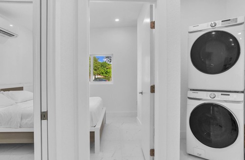 North Miami Beach House | Exceptional Remodeled Luxury House