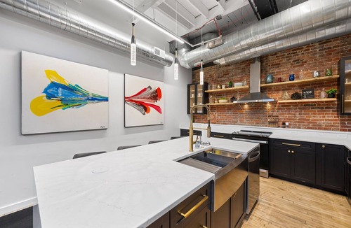 Downtown Cleveland Condo | Exclusive Luxury Penthouse - Heart of Downtown Cleveland - Rare Find