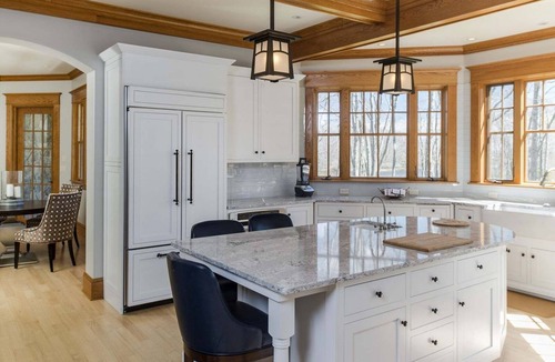 Kennebunkport House | Exclusive Luxury Estate With Infinity Pool, Tennis Court, and Putting/Chipping Green