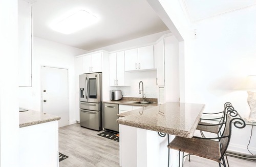 Northeast Coconut Grove Condo | Exclusive Oceanfront Penthouse in Coconut Grove with Free Valet Parking