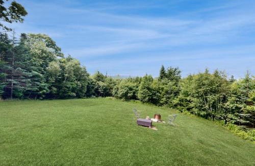 East Boothbay House | Expansive Modern Home w/Ocean View, Gorgeous Garden & Dog-friendly