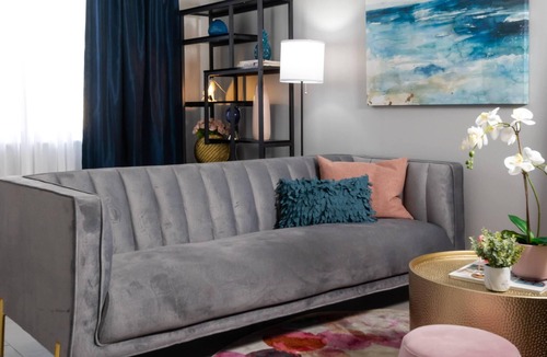 Miami Lakes House | "Experience the Ultimate Relaxation at our Stunning Vacation Rental in Hialeah!"