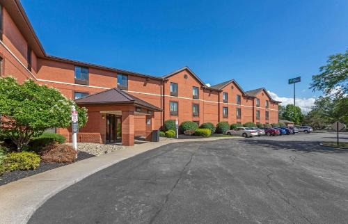Middleburg Heights Hotel | Extended Stay America Suites - Cleveland - Middleburg Heights