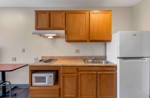 Avon Hotel | Extended Stay America Select Suites - Cleveland - Avon