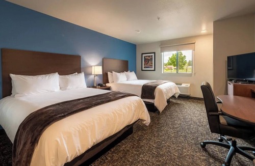 Rock Springs Hotel | Extended-Stay Lodging Near Flaming Gorge Recreation Area