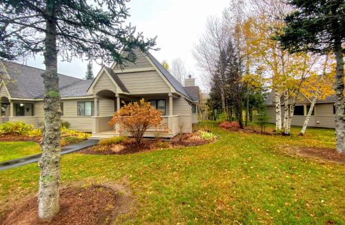 Carroll Villa | F9 Fairway Village home on the Mt Washington golf course - in the heart of Bretton Woods