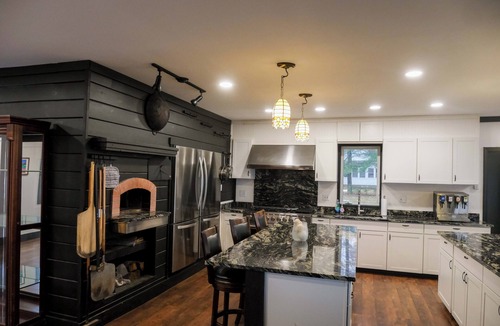 Franklin County House | Fabulous 5-bedroom House on Lake Champlain- Sunsets Included!