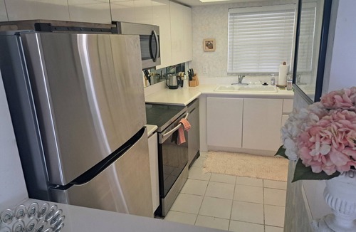 Harbor Village Condo | Fabulous top floor with two king-sized bedrooms in best Pompano Beach location