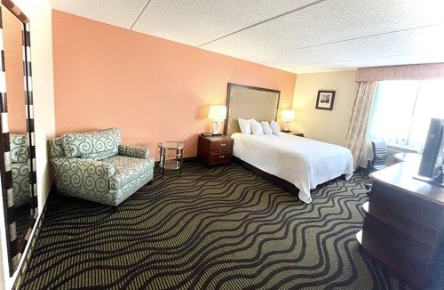 Wickliffe Hotel | Fairbridge Hotel Cleveland East