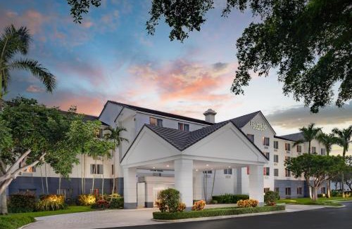 Boca Raton Hotel | Fairfield Inn & Suites Boca Raton