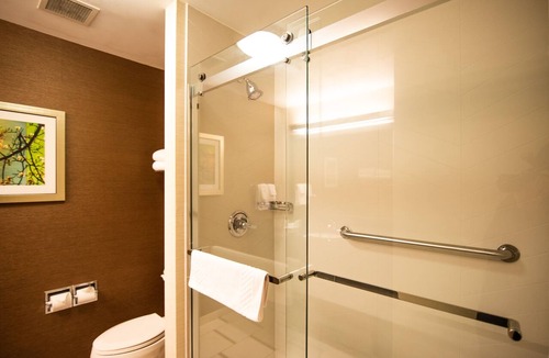 Avon Hotel | Fairfield Inn & Suites by Marriott Cleveland Avon