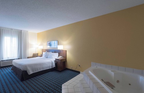 Streetsboro Hotel | Fairfield Inn & Suites by Marriott Cleveland Streetsboro