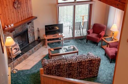 East Kootenay Hotel | Fairmont Hot Springs Resort