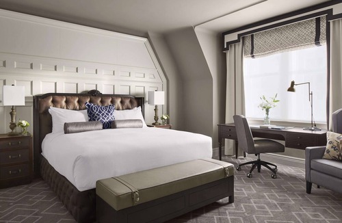 Downtown Edmonton Hotel | Fairmont Hotel Macdonald