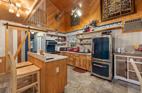Rapid City House | FairyTale BEACH HOUSE in Rapid City