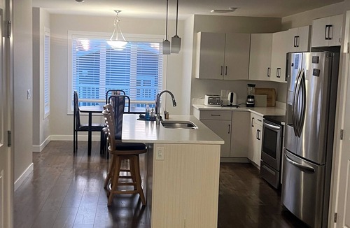 Saskatoon House | Family Friendly 3 bedroom Home Away from Home