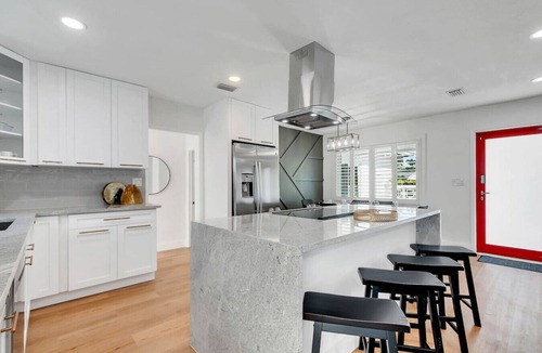 Harbor Village House | Family-Friendly Pool & BBQ 3BR/2BA Home